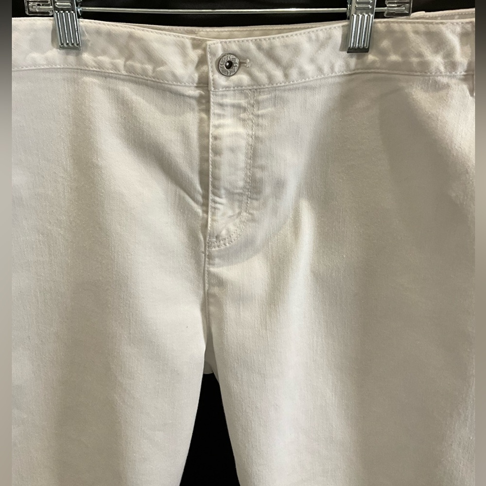 J-Jill Capri Crop 🤍 - Picture 3 of 11